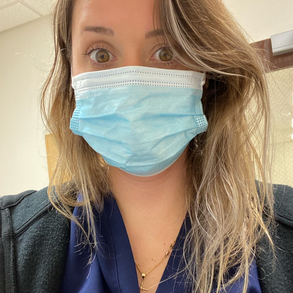 Meet your Posher, Shelbi